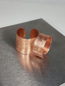 Elegante Anillo de Cobre con Detalles Artesanales y Calidad de Metal Superior para el Uso Diario - Product Image 4
