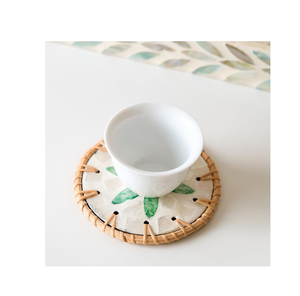 แผ่นรองแก้วน้ำชา/กาแฟลายโบโฮตกแต่งด้วยหวายและเปลือกหอยมุก สำหรับขายส่ง ลายหรูหรา ใช้เป็นแผ่นรองจาน - Product Image 4