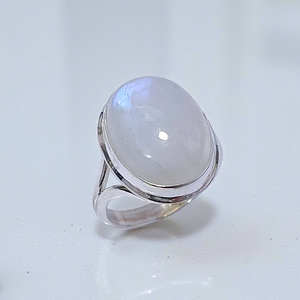 แหวนเงินแท้ 925 ประดับมูนสโตนสีน้ำเงินธรรมชาติ ราคาขายส่ง เครื่องประดับคุณภาพดี - Product Image 2