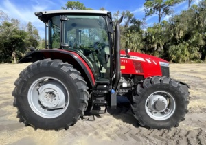 Tractor Agrícola 5711D de Bajo Consumo de Combustible, Diseñado para la Productividad Diaria en la Granja - Product Image 2