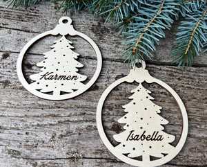 Adorno Navideño de Madera Personalizado, Diseño Circular de Árbol Cortado con Láser, Nombre Sophia Fernando, Objetos Decorativos para las Fiestas - Product Image 4