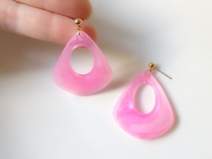 Wholesale Custom Resin Earrings for Women – Modern and Classic Style Jewelry at Factory Price for Boutique and Store Owners - Product Image 2