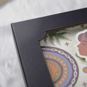 Elegante Caja de Regalo Reciclable de Lujo con Estampado Dorado de los 12 Signos del Zodiaco, Logotipo Personalizado, Forro de Esponja, Papel Kraft para Ocasiones Especiales - Product Image 3