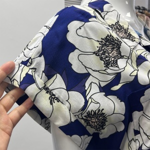 Aloha Tùy Chỉnh Hawaii Phong Cách 100% Rayon Người Phụ Nữ Áo Nhiệt Đới Hoa In Kỳ Nghỉ Giản Dị Áo Sơ Mi - Product Image 4