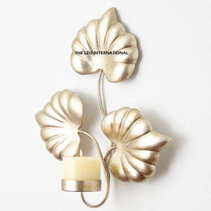 Appliques murales décoratives d'intérieur en métal de qualité supérieure, design floral unique, avec support pour bougie en béton haut de gamme au design attrayant - Product Image 6