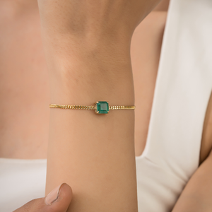 Elegante y Sofisticada Pulsera de Cadena con Eslabones y Gema Solitaria de Esmeralda Cuadrada de 7x7 mm Hecha a Mano, Joyería Fina - Product Image 2