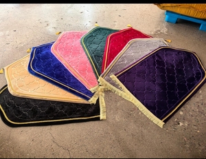 Traditional Handmade Chenille Fabric Prayer Rugs Elegant Woven Patterns Soft Foldable for Home Decor Meditation Spiritual Use - Product Image 5