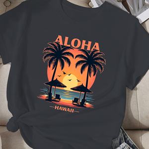 เสื้อยืดผู้หญิงลาย Aloha และ Hawaii Beach Scene - Product Image 2