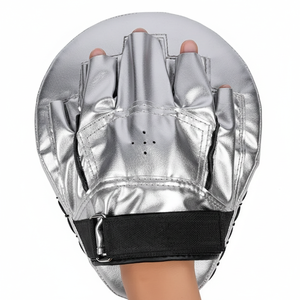 Coussin d'entraînement de boxe pour garçons avec sangle réglable, design personnalisé, Focus Pads - Product Image 2