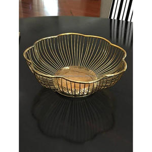 Handicrafts <b>Wire</b> Pear Design Fruits <b>Basket</b> Decorative Meta <b>Baskets</b> <b>For</b> Home Decoration - Product Image 2