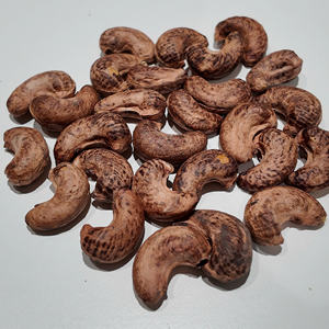 Nueces de Anacardo Vietnamitas al por Mayor W180 Tostadas con Sal, Calidad Premium, Ideales para Mayoristas de Snacks, con Empaque OEM ODM Disponible - Product Image 6