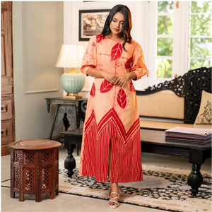 Elegant Casual <b>Batik</b> Print Super Lawn Regular Fit A-Line Maxi <b>Dress</b> with Bishop Sleeves - Product Image 3