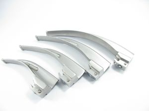 Nouvel arrivage en gros : Laryngoscope à fibres optiques Macintosh avec 4 lames, kit de diagnostic, instruments médicaux en acier inoxydable allemand - Product Image 3