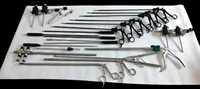 Kit de 28 instruments laparoscopiques manuels en acier pour chirurgie abdominale – Pinces, grappes, trocaires, porte-aiguilles – Réutilisable, certifié CE