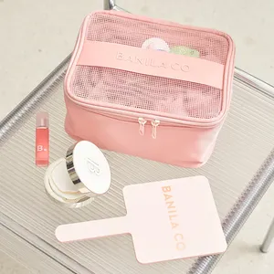 Vanillaco per il quadrato rosa astuccio da viaggio cosmetico pratico ed elegante custodia - Product Image 1