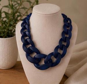 Handmade Botanical <b>Resin</b> Women's Beaded Necklace with Natural Pearl and Fashion Style for Party Occasions - Product Image 4