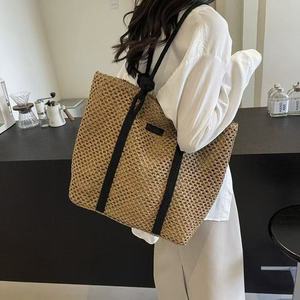 Nouveau sac à bandoulière décontracté pour femme, en paille tressée, imprimé animal, grande capacité, tendance - Product Image 1