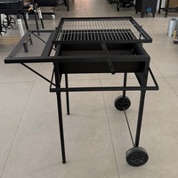 Grande machine à griller au charbon de bois d'extérieur de grande capacité, chariot barbecue portable pour le camping, le jardin et la cuisine familiale