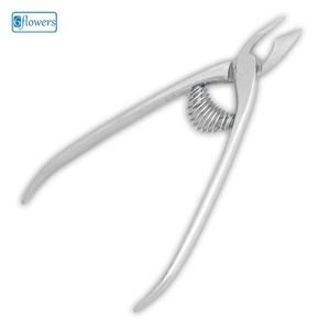 SFN # 16 Cortaúñas Profesionales con Resorte de Barril y Cuchillas Cóncavas para Manicura y Pedicura - Product Image 1