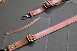 Étui professionnel en cuir et toile durable avec fermeture éclair, réglable à porter en bandoulière, pour outils et équipement de chef, barista, barbier, charpentier, atelier - Product Image 3