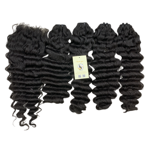 Nuevo Paquete de pelo ondulado profundo de alta calidad, cutícula alineada, cabello humano natural virgen de trama negra - Product Image 1