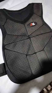 Protector de Pecho Profesional para Paintball, Ligero, Transpirable, con Malla y Protectores de Costillas Acolchados, Personalización de Marca - Product Image 2