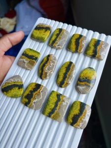 Cabujón de Jaspe Abeja 100% Natural, Tamaño Libre, Gema Suelta de Jaspe Abeja para Joyería y Accesorios - Product Image 2