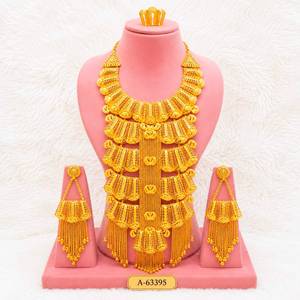 Traditional Indian Gold Finish Statement Necklace & Earrings Jewelry <b>Sete</b> A-63392 - Product Image 3