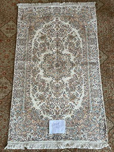 พรมเปอร์เซียลายดอกไม้ ทำมือ คุณภาพเยี่ยม ทำจากขนสัตว์/ไหม ซักได้ เหมาะสำหรับห้องนั่งเล่น ใช้ในบ้าน ราคาขายส่ง - Product Image 2