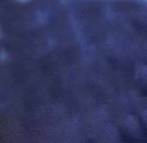 Veste de baseball universitaire personnalisée de qualité supérieure en satin bleu avec manches vertes - Product Image 6