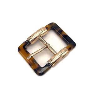 Anillos de Resina Premium para Cinturones, Hechos a Mano, Acabado Brillante, Diseño Moderno, Ligeros, Duraderos, Ecológicos, con Logotipo Personalizado - Product Image 1