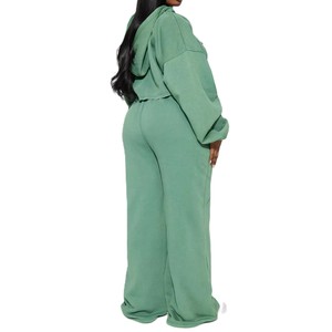 Conjunto Deportivo de Sudadera Corta y Pantalones Deportivos con Logotipo Personalizado, Transpirable, Lavado Ácido, para Mujer - Product Image 2