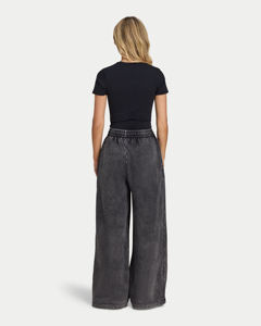 Pantalones acampanados personalizados para mujer, de invierno, con cintura elástica, de algodón polar, de cintura media, deportivos, con bolsillos, venta al por mayor, a granel, marca privada - Product Image 2