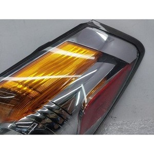 Luz Trasera Derecha Usada Certificada por OE Facelift SL R230 949640 Ajuste Universal para 2008-2011 - Product Image 2