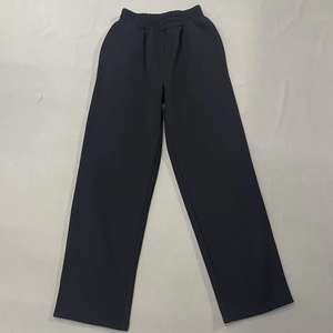 Conjunto Deportivo Unisex Personalizado, Pantalones Deportivos y Sudadera con Capucha, Lavado Ácido, Efecto Desgastado, 100% Algodón, Corte Acampanado - Product Image 5