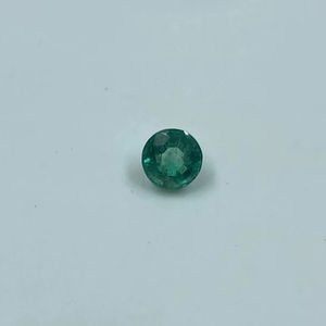 Émeraude Naturelle Ronde de Haute Qualité, Pierre Précieuse Verte en Gros, Pierre Centrale pour Collier 5.60mm 0.67CTS, Prix de Gros - Product Image 1