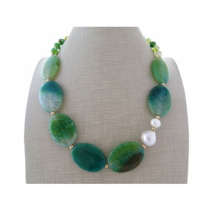 Collar de Cadena con Cuentas Bonitas de Resina Artística para Mujer, Joyería Colgante Hecha a Mano por Diseñador, Accesorios de Moda Personalizados, Proveedor Apex - Product Image 1