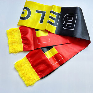 Bufanda de Fútbol con Ajuste Cómodo, Material Duradero y Diseño Moderno, Perfecta para el Apoyo en el Día del Partido y el Espíritu de Equipo - Product Image 1