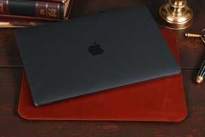 Funda Protectora y Bolsa de Transporte para Laptop de Cuero Genuino, Moderna y Duradera, para Macbooks y Laptops LS-0209, Venta al Por Mayor - Product Image 5