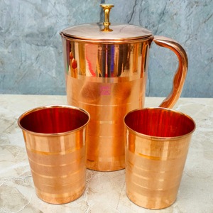 Juego de Jarra de Cobre Puro al por Mayor con Tapa, Asa y 2 Vasos Hechos a Mano para Uso Doméstico - Product Image 1