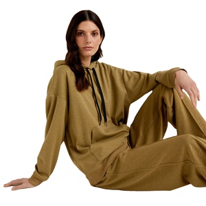 เสื้อมีฮู้ดแขนยาวแบบสวมหัวสำหรับผู้หญิงโอเวอร์ไซส์ทำจากผ้าฝ้ายโพลีเอสเตอร์ย้อมสีล้วนมีฮู้ดกำหนดโลโก้ได้เอง - Product Image 5