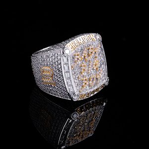 Anillo de Campeonato Personalizado de Plata 925 con Moissanita y Letra Inicial, Joyería Hip Hop para Hombre con Diamantes Iced Out - Product Image 4