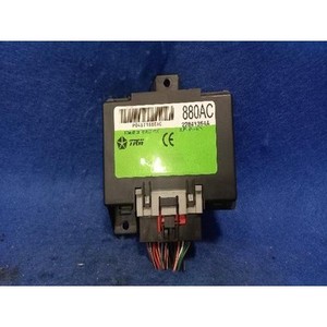 Calculateurs et modules informatiques d'occasion pour PT Cruiser P04671880AC - Product Image 1