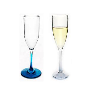 Verre à champagne de camping en plastique transparent sans BPA - Product Image 2