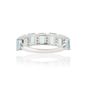 Anillo de Media Eternidad Apilable con Aguamarina de Corte Octogonal y Diamantes de Corte Redondo, Oro Blanco de 18K, Joyería Fina Personalizada - Product Image 6