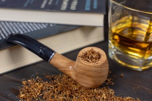 Pipa de Fumar de Madera Hecha a Mano, Pipa de Tabaco de Madera Natural, Pieza Decorativa Artesanal, Pipa de Fumar de Madera Premium - Product Image 2