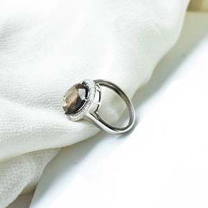 Anillo Halo de Zafiro Natural Corte Ovalado Celestial Shadow en Plata de Ley 925 - Product Image 6