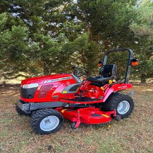 Mini Tractor de Ruedas GC1705 Massey Ferguson de 48HP y 23HP de Calidad Premium con Cargador Frontal e Implementos para Agricultura Confiable - Product Image 4