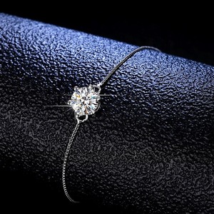 Bracelet en diamant moissanite de qualité supérieure, bijoux de luxe pour femmes, cadeau de mariage ou de fête, disponible au meilleur prix - Product Image 5