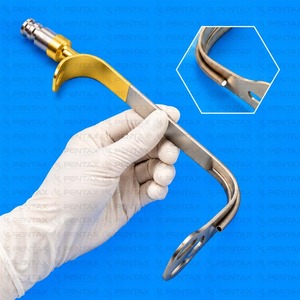 Écarteur mammaire et facial Wieder 30 mm à denture dentelée avec fibre optique, abaisse-langue, instrument de chirurgie plastique par Pentax Surgical - Product Image 3